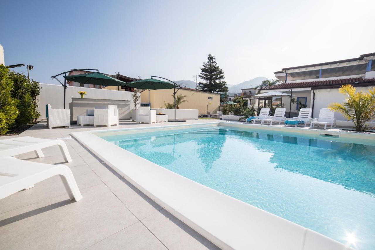 Villa Concettina Capo dʼOrlando エクステリア 写真